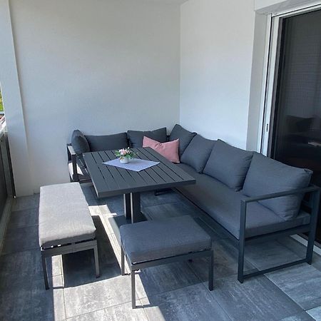 Wunderschoene, Neue Wohnung Mit Grosser Terrasse Ebenthal  Екстериор снимка